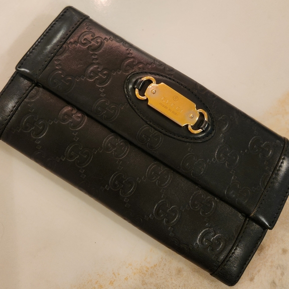 Gucci Guccissima Long Trifold snap Wallet in EUC. - Picture 16 of 16